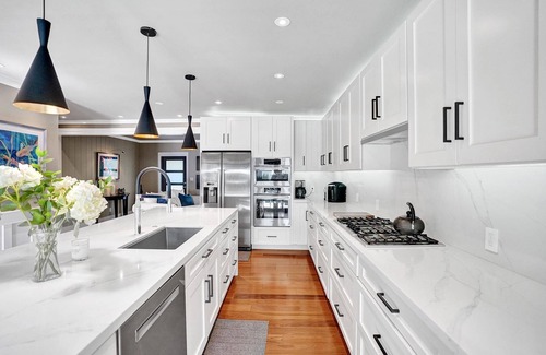 Delray Beach House | Downtown Luxury Home + Guest Home w/Heated Pool & Spa 3 blocks to Atlantic Ave