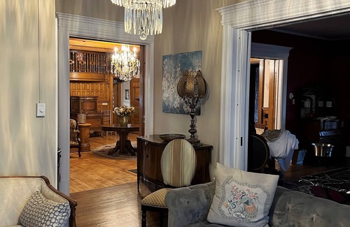 West Washington House | Downtown Mansion near Notre Dame