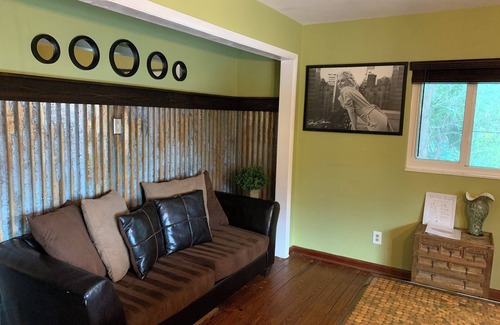 Historic Downtown Melbourne House | Downtown Melbourne Getaway at the Urban City Walk, just minutes from the beach!