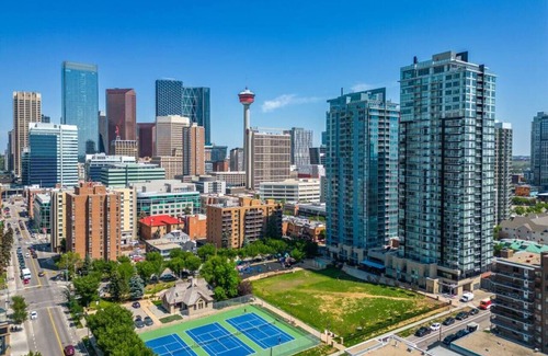 Beltline Apartment | Downtown » Mins to 17 Ave » Free Parking » Netflix