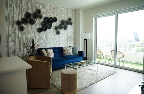 Riverwalk Fort Lauderdale Apartment | Downtown Paradise on the Wharf
