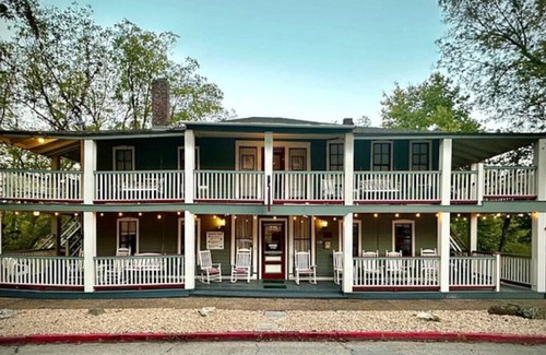 Eureka Springs Historic District House | Downtown Parking Room With a View Piedmont