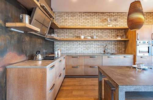 Downtown Asheville Condo | Downtown Penthouse✨ City Views + Pet-Friendly + Inc. Biltmore Pass