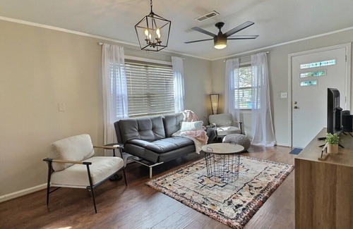 Prattville House | Downtown Prattville-1Bed 1Bath!