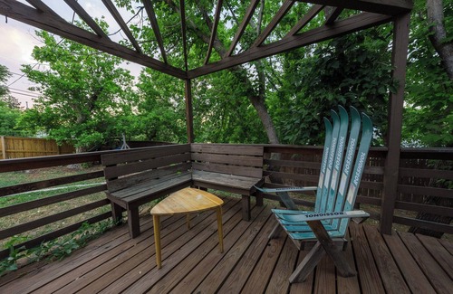 Villa Park House | Downtown, Red Rocks, Broncos & Mountains