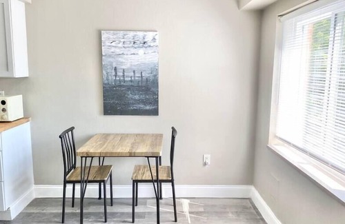 Downtown Dayton Condo | DOWNTOWN RIVERFRONT W/ CITYSCAPE VIEWS | KING BED