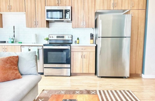 East Village Apartment | Downtown San Diego Getaway