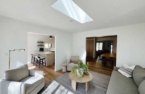 Sister Bay House | Downtown Sister Bay New Listing: Cardinal Retreat