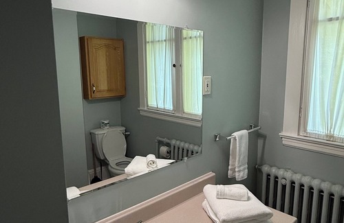Waterford Valley Apartment | Downtown St. John's Studio, Midstream Manor Studio 6 Apartment