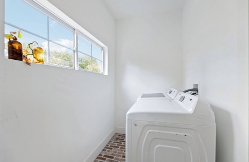 Tulsa House | Downtown Tulsa , quiet retreat