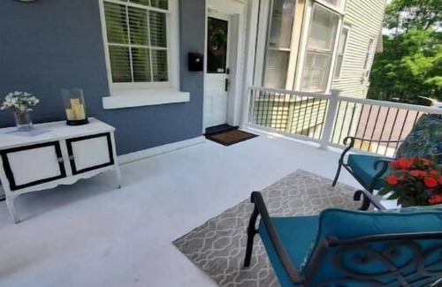 Auburn House | Downtown, two bedroom, first floor, pet friendly