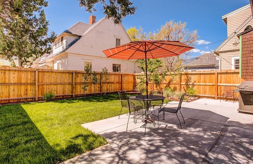 Central Colorado Springs House | DOWNTOWN VICTORIAN WITH HOT TUB!