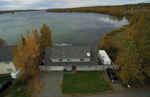 Wasilla House | Downtown Wasilla Lakefront Home w/private dock