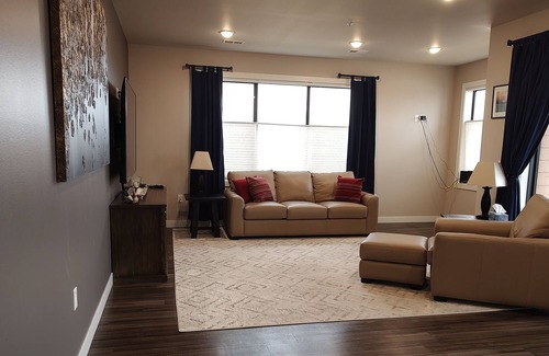 Sheboygan Condo | Downtown waterfront condo. Full hook-up boat slip! Close to beach! Private deck!