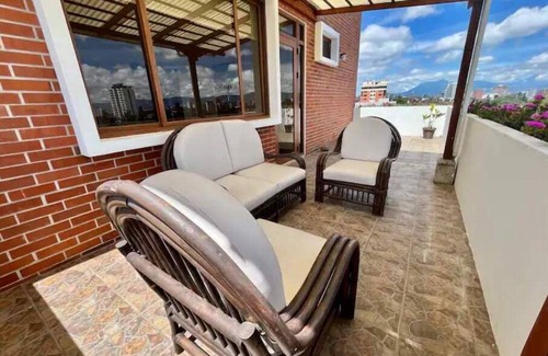 Zona 15 Apartment | DP4 Spacious apartment, great views of the city