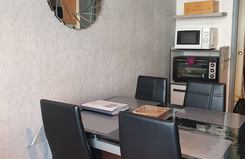 Barbotan-les-Thermes Apartment | Dpt Gers. Appt Renowned spa and tourism resort. Very nice lake for bike rides