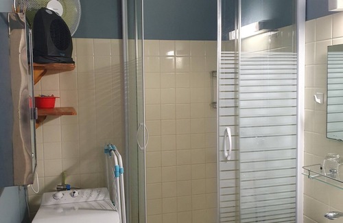 Barbotan-les-Thermes Apartment | Dpt Gers. Appt Renowned spa and tourism resort. Very nice lake for bike rides