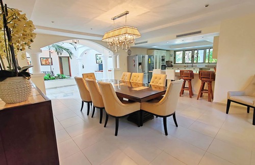 Bavaro Villa | DR 4BR Villa Coco7 close to everything +FREE Bonus