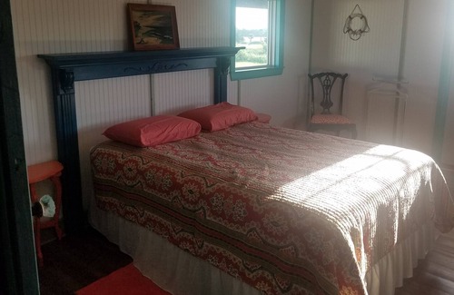 Brunswick Cabin | Dragonfly Cove located 121 Warde ST Brunswick, GA 31520
