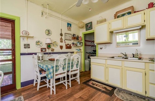 Thousand Island Park Cottage | Drake Cottage in Thousand Island Park, New York