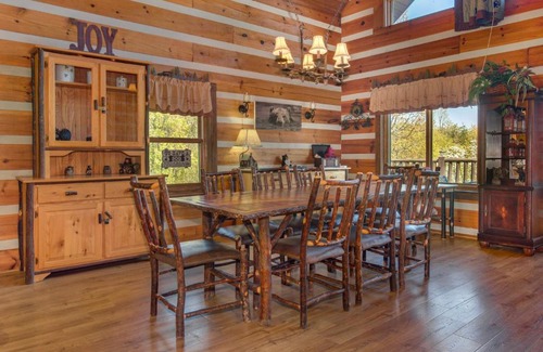 Sevierville House | Drakes Mountain Hideaway, 4 BR, Pets, Fenced Yard, Theater Room, Sleeps 13