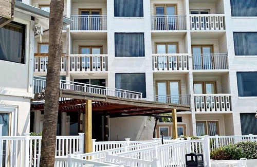 Daytona Beach Condo | Dream Beach Escape at Daytona Beach, FLn