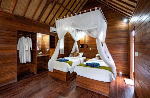 Mushroom Bay House | Dream Beach Inn
