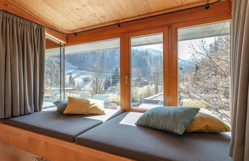 Hopfgarten im Brixental Ski Chalet | Dream Chalet with Sauna, Pool, 200m to Ski Bus