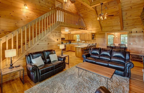 Blue Ridge Cabin | Dream Come True - Mountain View | Hot Tub | Air Hockey | Screened Porch | Fire Pit