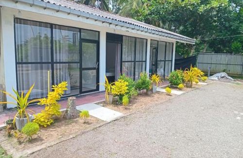Aturuwella House | Dream Guest