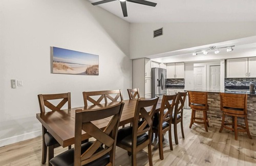 Palm Harbor Villa | Dream Home Family Retreat | 4BR, Near the Gulf