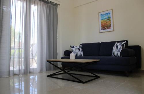 Aigialeia Villa | Dream Maisonete With Garden Near In Sea