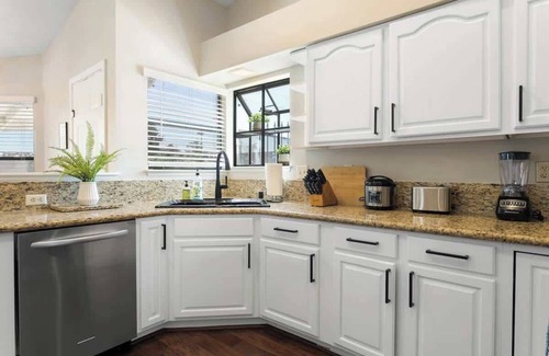 North Las Vegas House | Dream Retreat-Remodeled 4BR w/Pool & Spa and MORE