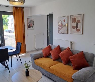 Magny-le-Hongre Apartment | Dream stay appartment 7 Minutes Disneyland Paris