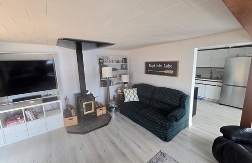 Hastings Highlands Cottage | Dream View Redmond Bay Waterfront Cottage