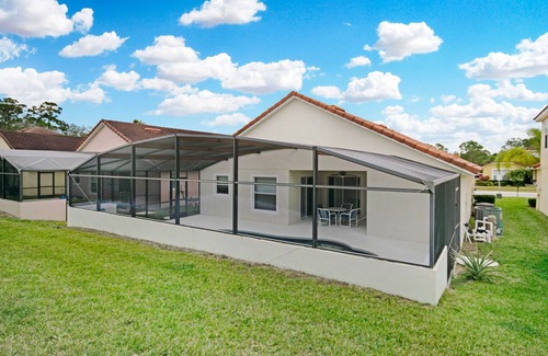 Lake Wilson Preserve House | Dream Villa - Near Disney Private Pool 8 Guests