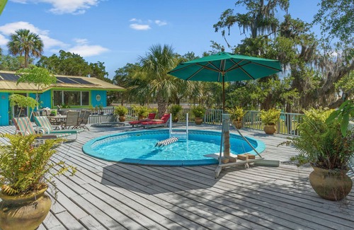 Homosassa House | Dreamcatcher Island - Scallop and Fishing Paradise