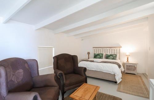 Paternoster Apartment | Dreamcatcher Lavender