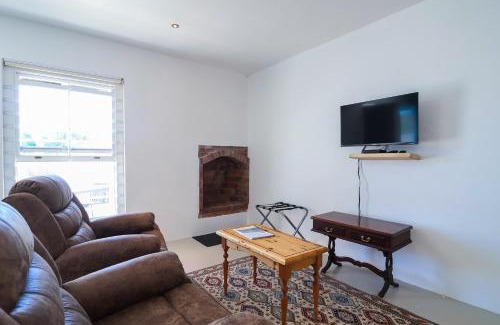 Paternoster Apartment | Dreamcatcher Mint