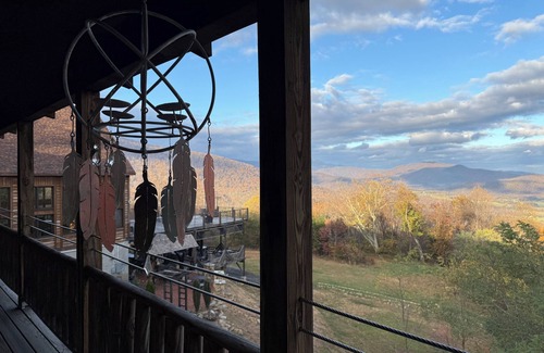 Stanardsville House | Dreamcatcher - Rm. 207