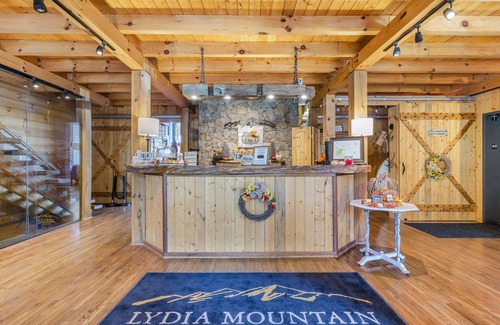 Stanardsville House | Dreamcatcher - Rm. 207