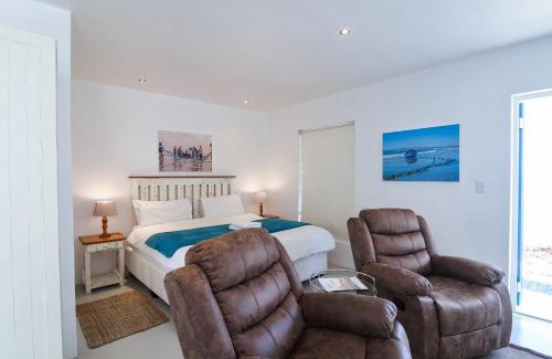 Paternoster Apartment | Dreamcatcher Thyme