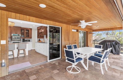 Isles of Capri House | Dreamers Hideaway I Waterfront I Direct Access