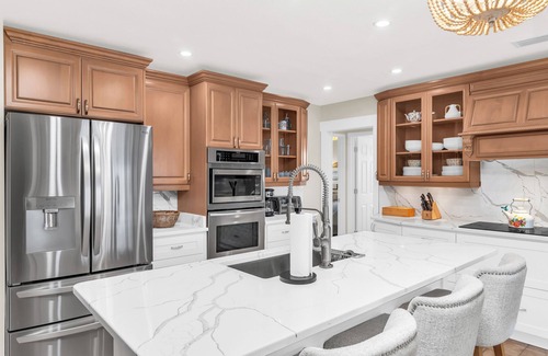 Isles of Capri House | Dreamers Hideaway I Waterfront I Direct Access