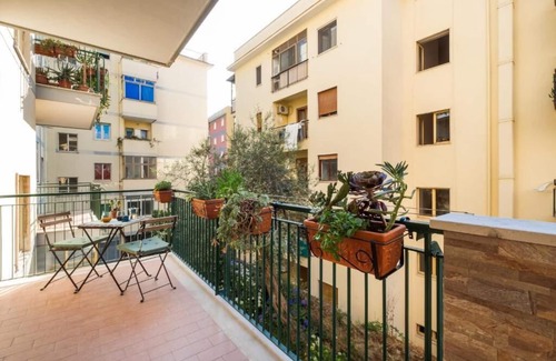 Priora Apartment | Dreamers' House Sorrento- Standard Apartment