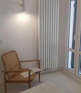 Manarola Apartment | Dreamers Sea View - White and Green