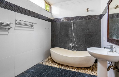 Seminyak Villa | Dreamlike 2BR Bamboo Villa with Private Pool