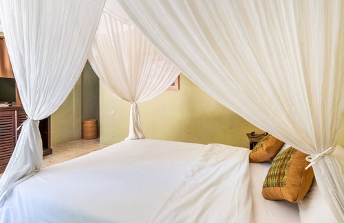 Seminyak Villa | Dreamlike 2BR Bamboo Villa with Private Pool