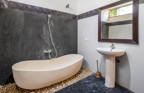 Seminyak Villa | Dreamlike 2BR Bamboo Villa with Private Pool