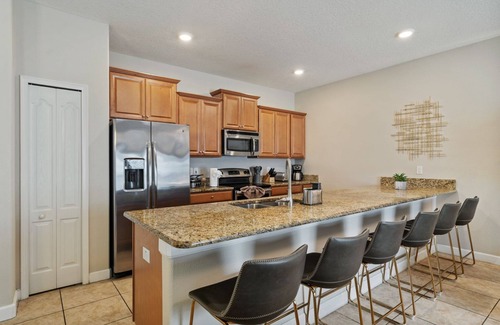 Kissimmee House | Dreamscape at Storey Lake 4BDRS Private Pool